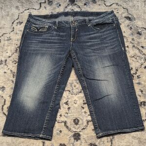 Vigoss Women’s Denim Bermuda Shorts Size 24 | Rhinestone Button Distressed Jean